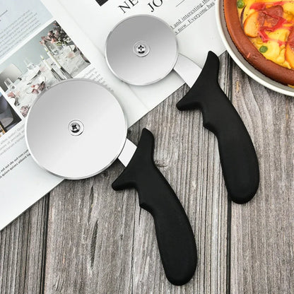 Stainless Steel Pizza Cutter Wheel — Sharp Pastry Roller for Pizza, Cake & Cookie