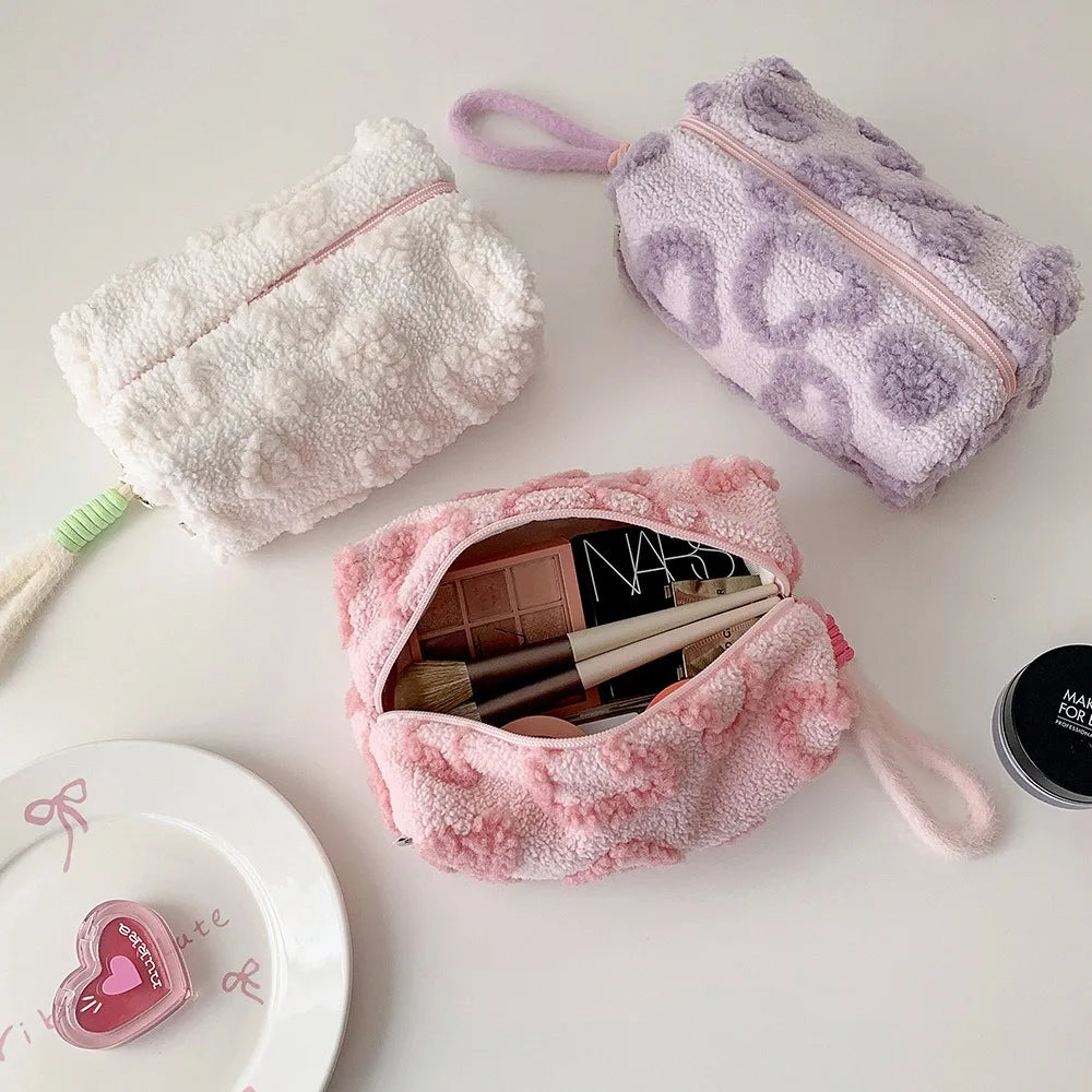 Plush Love Heart Cosmetic Bag – Travel Makeup Organizer