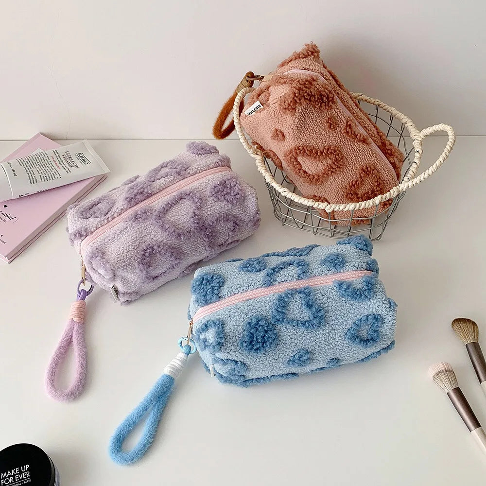 Plush Love Heart Cosmetic Bag – Travel Makeup Organizer